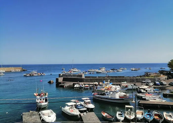 Acirealevacanze - Romantica Camera sul Mare